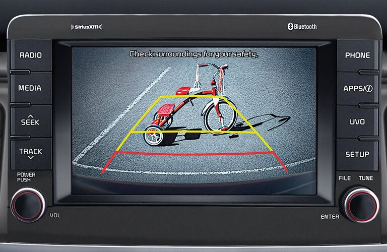 A photo of the rear camera and its guidelines in the 2019 Rio.