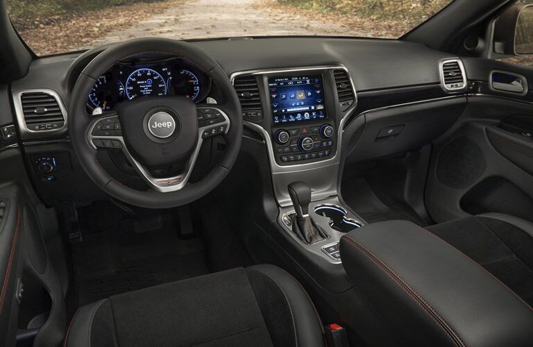 2017 Jeep Grand Cherokee Center Console