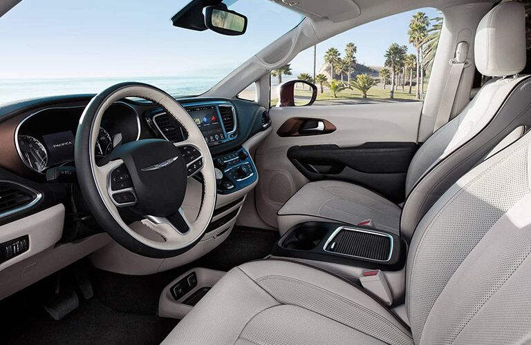 2017 Chrysler Pacifica center console
