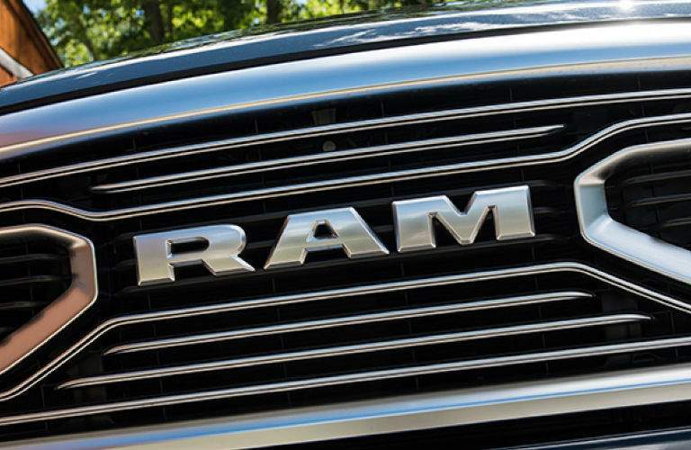 2018 Ram Limited Tungsten grille design