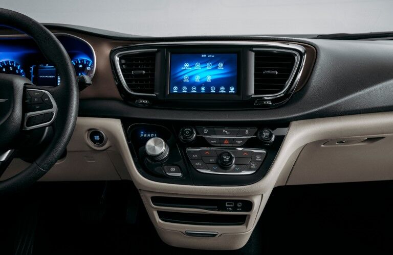 Center touchscreen of 2020 Chrysler Voyager