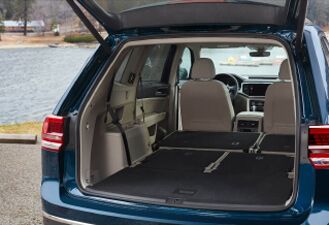 Versatile and flexible cargo space