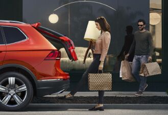Hands-free Easy Open and Easy Close Liftgate