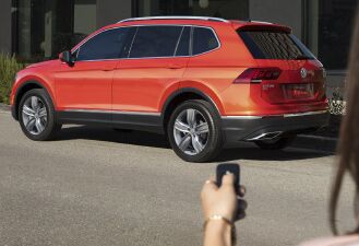 Remote power liftgate
