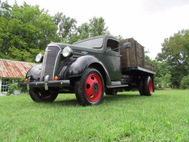 1937 Chevrolet One and a Half Ton 10' Stakebody