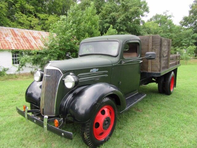 1937 Chevrolet One and a Half Ton 10' Stakebody