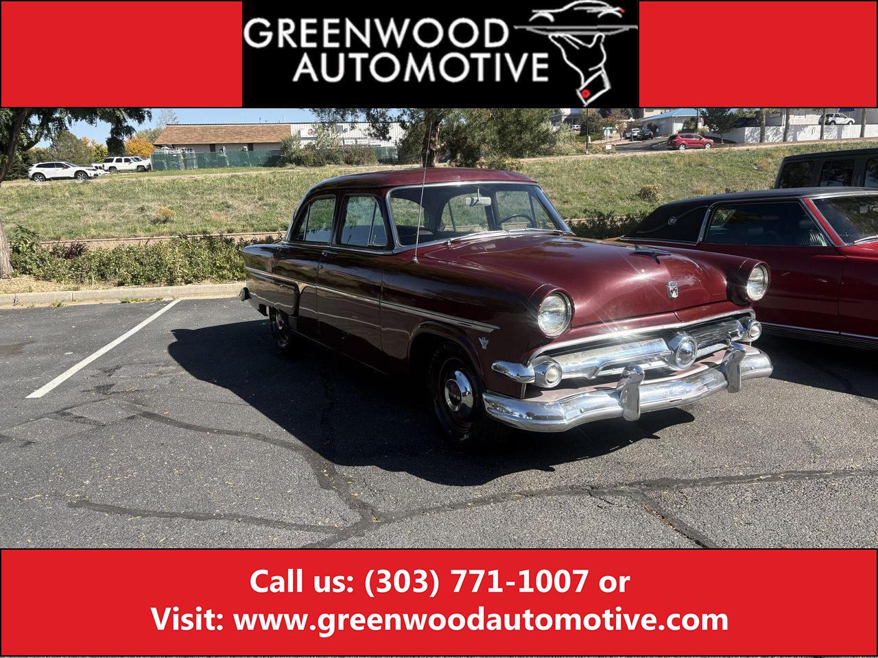 1954 FORD CRESTLINE