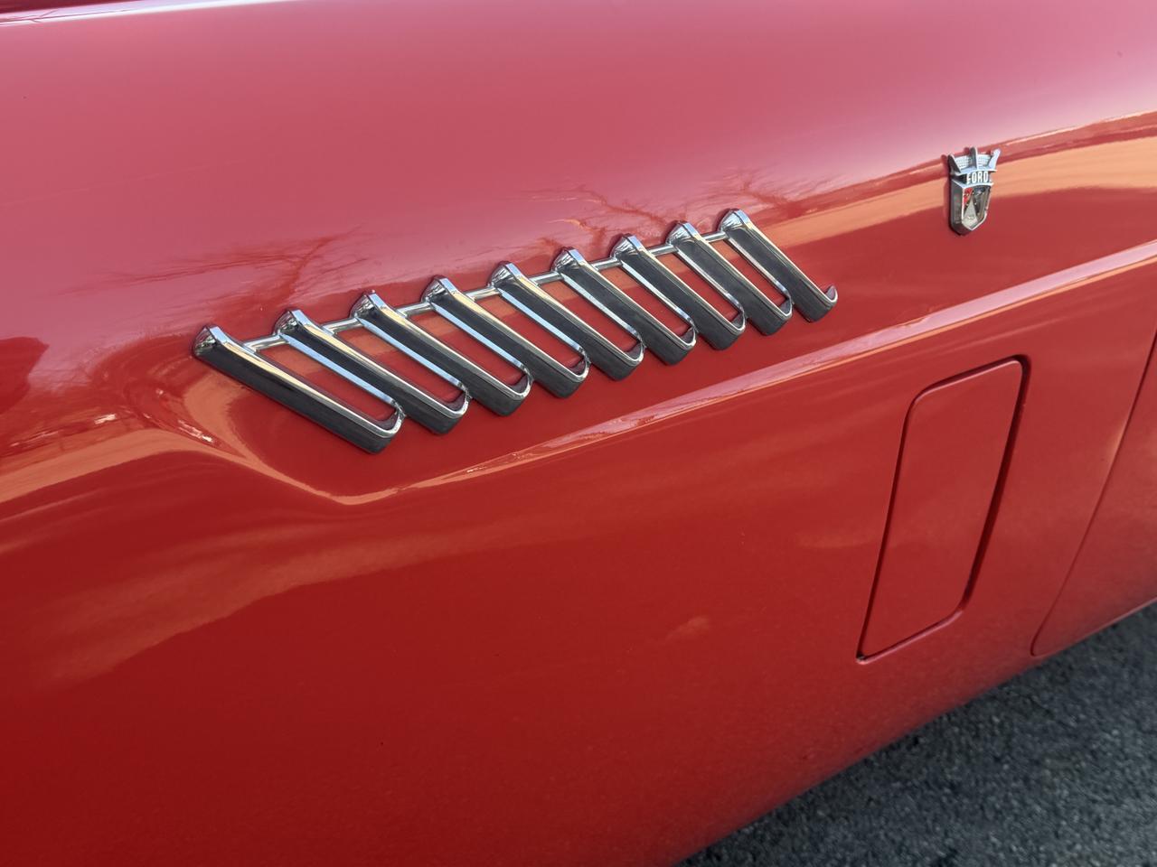 1956 FORD THUNDERBIRD Connellsville PA