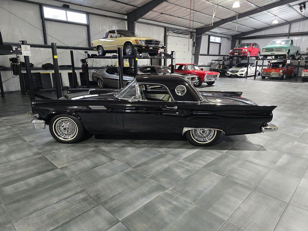 1957 FORD THUNDERBIRD CONVERTIBLE