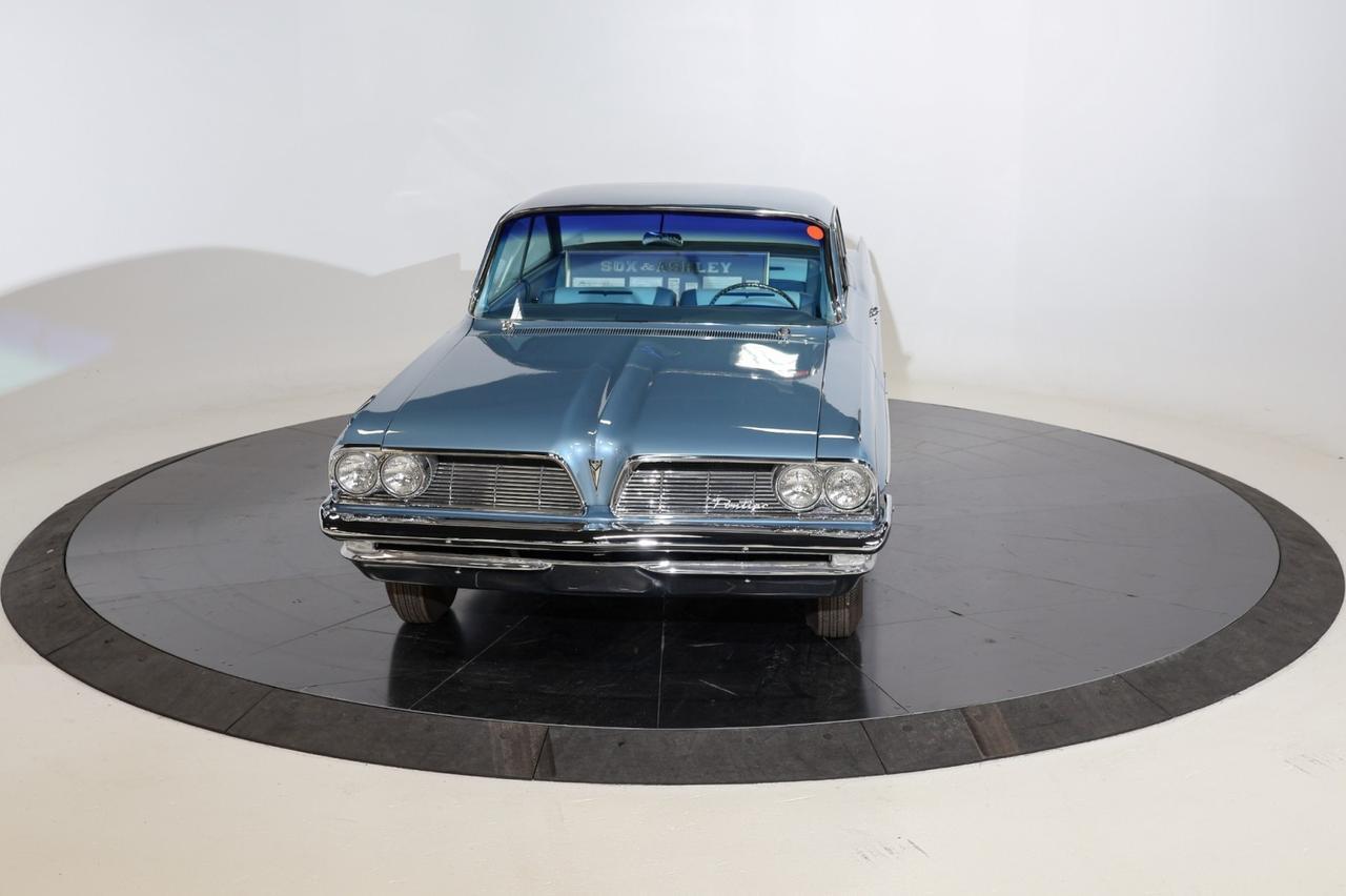 1961 Pontiac Ventura Super Duty Ronnie Sox Race Car