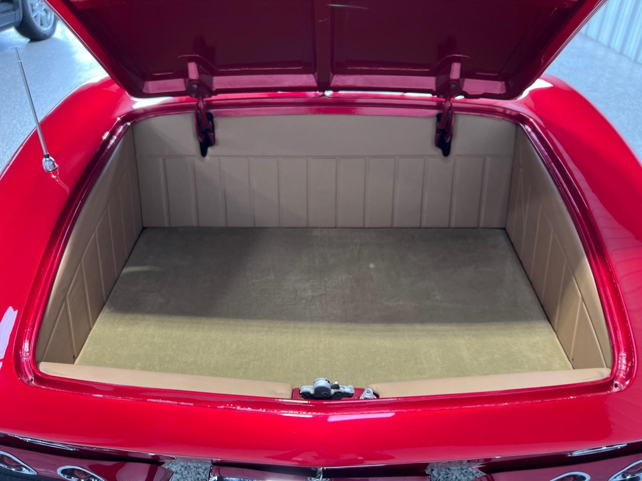 1962 Chevrolet Corvette Convertible, Restomod, 327/275 Cammed (Sounds Incredible), 375hp, New Frame, Vintage Air A/C Houston TX