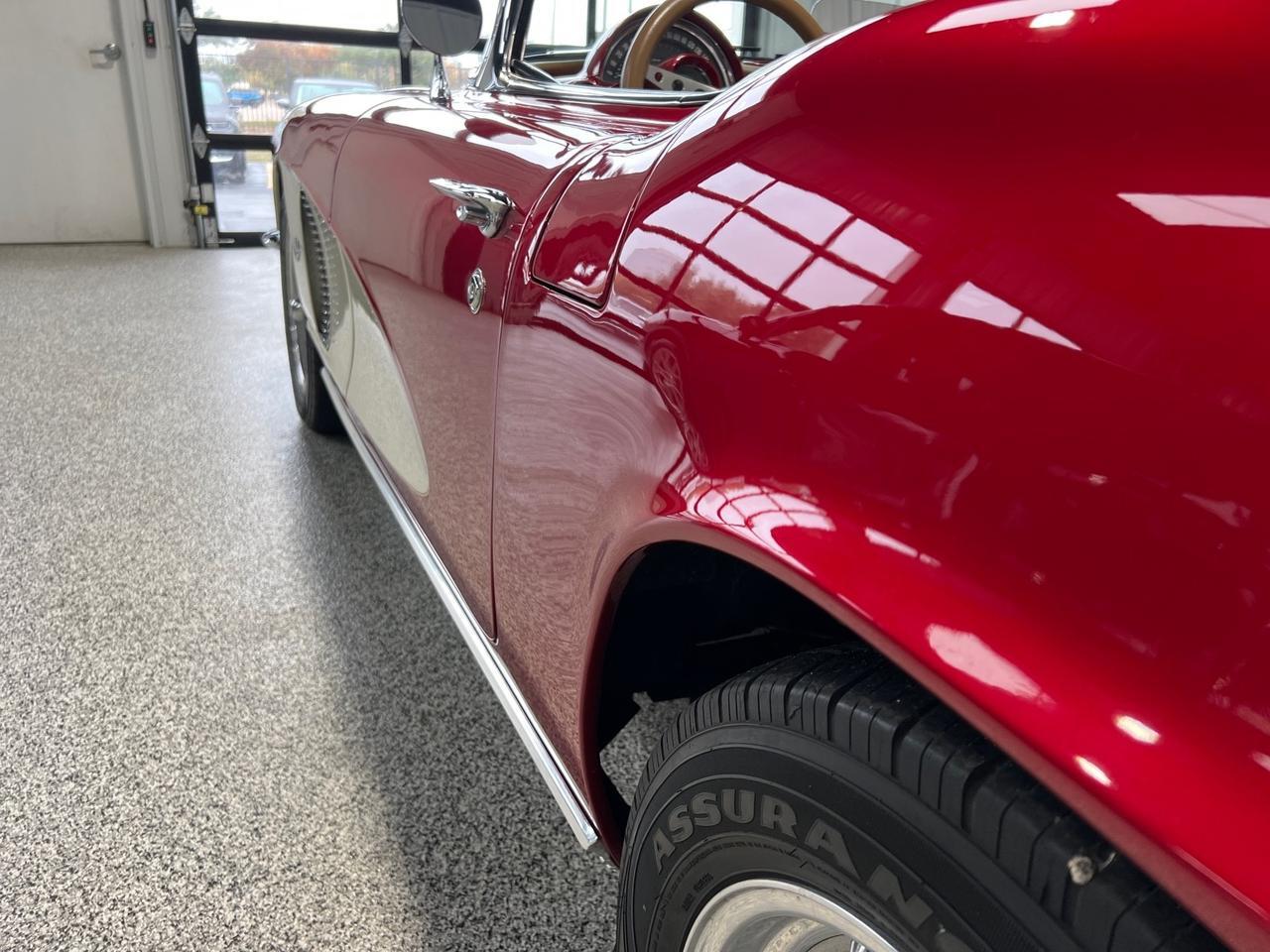 1962 Chevrolet Corvette Convertible, Restomod, 327/275 Cammed (Sounds Incredible), 375hp, New Frame, Vintage Air A/C Houston TX