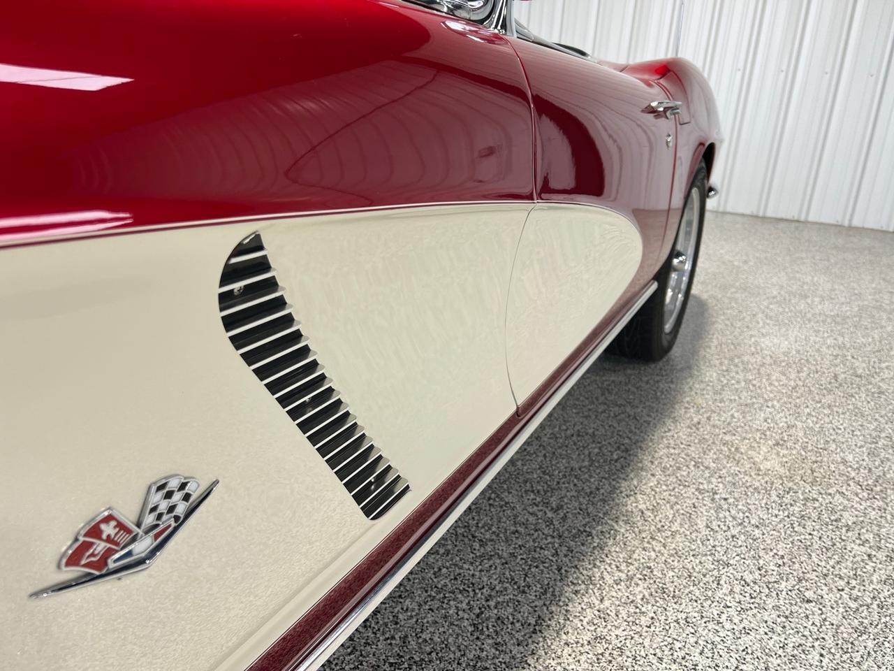 1962 Chevrolet Corvette Convertible, Restomod, 327/275 Cammed (Sounds Incredible), 375hp, New Frame, Vintage Air A/C Houston TX