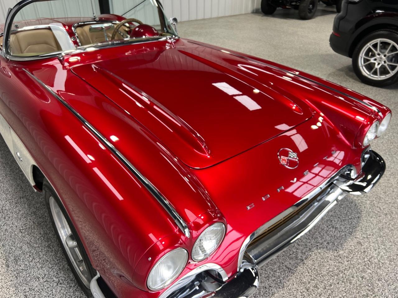 1962 Chevrolet Corvette Convertible, Restomod, 327/275 Cammed (Sounds Incredible), 375hp, New Frame, Vintage Air A/C Houston TX