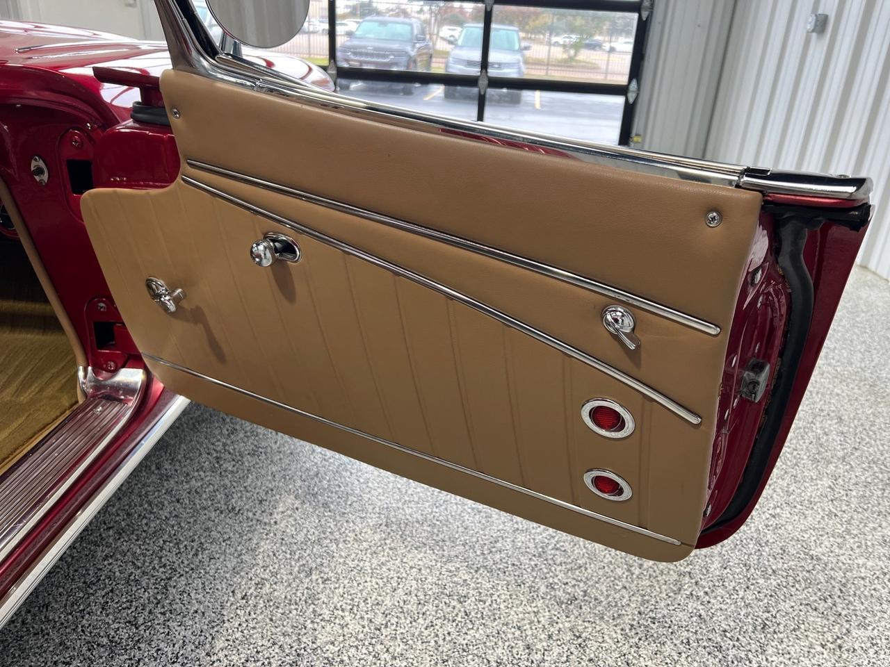 1962 Chevrolet Corvette Convertible, Restomod, 327/275 Cammed (Sounds Incredible), 375hp, New Frame, Vintage Air A/C Houston TX