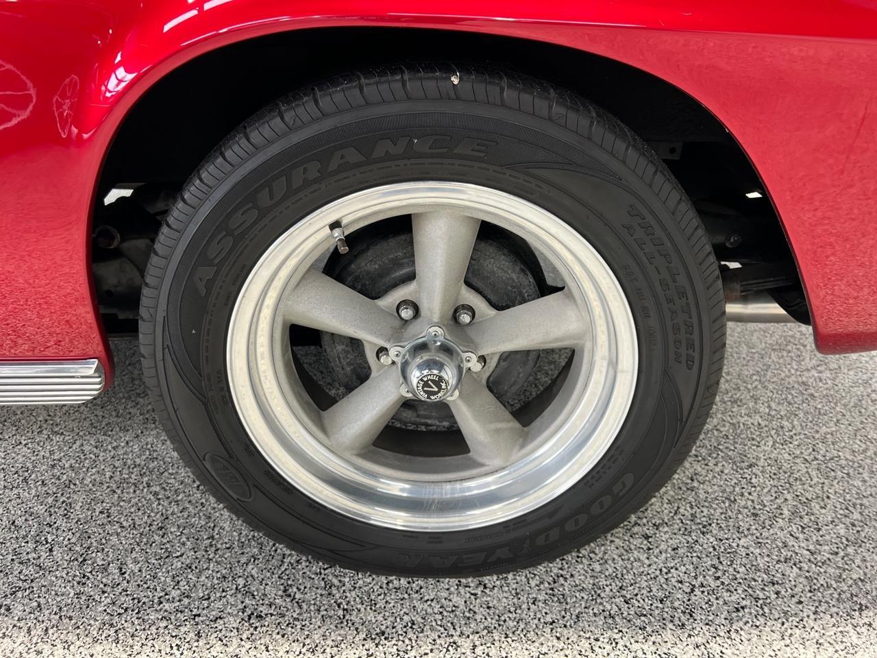 1962 Chevrolet Corvette Convertible, Restomod, 327/275 Cammed (Sounds Incredible), 375hp, New Frame, Vintage Air A/C Houston TX