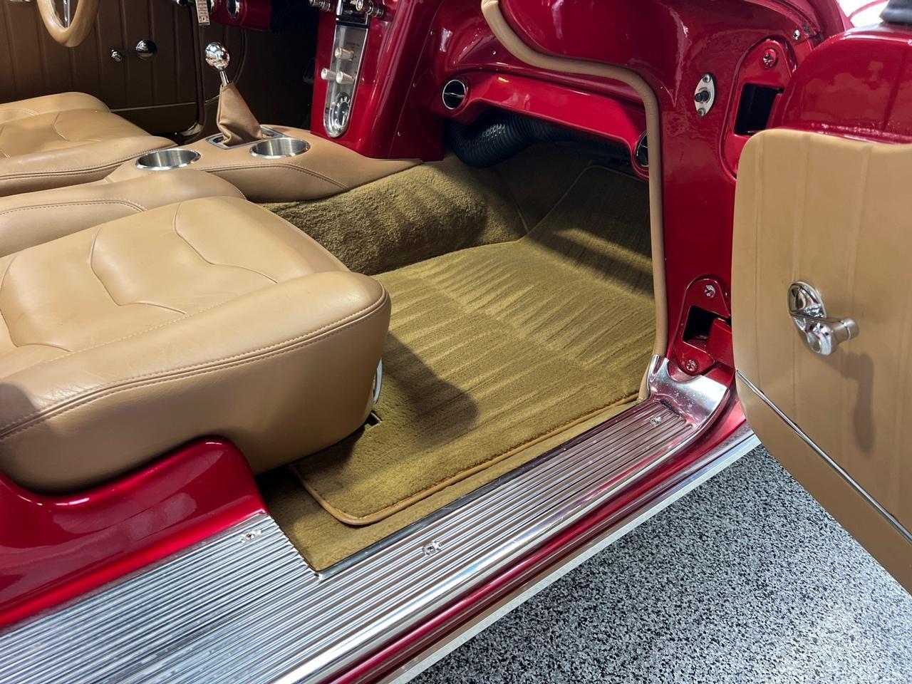 1962 Chevrolet Corvette Convertible, Restomod, 327/275 Cammed (Sounds Incredible), 375hp, New Frame, Vintage Air A/C Houston TX