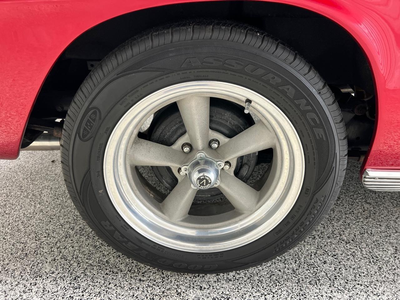 1962 Chevrolet Corvette Convertible, Restomod, 327/275 Cammed (Sounds Incredible), 375hp, New Frame, Vintage Air A/C Houston TX