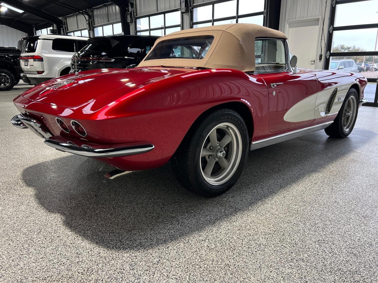 1962 Chevrolet Corvette Convertible, Restomod, 327/275 Cammed (Sounds Incredible), 375hp, New Frame, Vintage Air A/C Houston TX