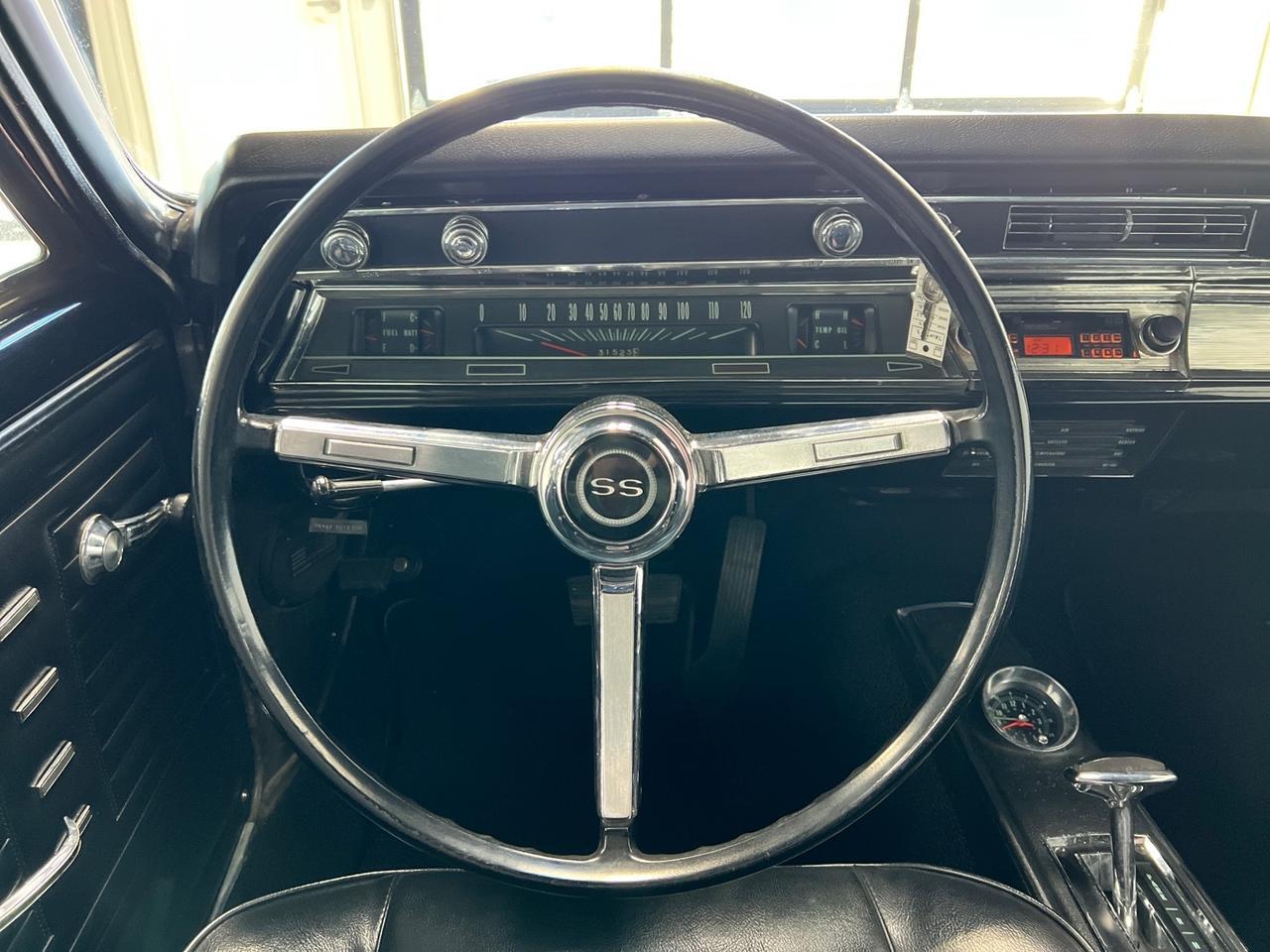 1967 Chevrolet Chevelle SS 396/325 HP, TH350 Automatic, A/C, Console Clock Houston TX