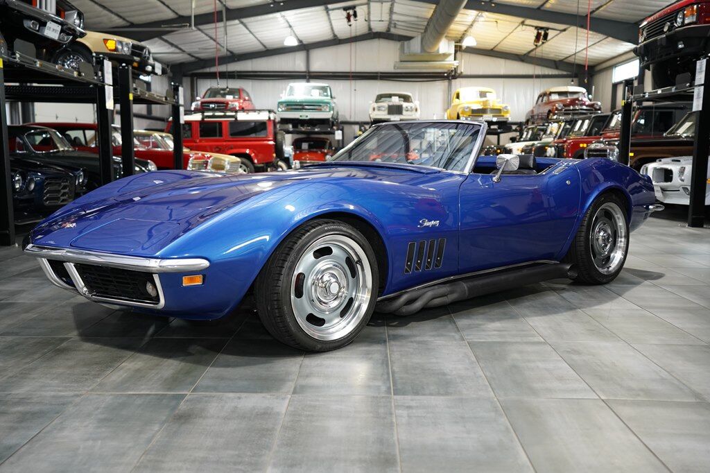 1969 CHEVROLET CORVETTE COUPE