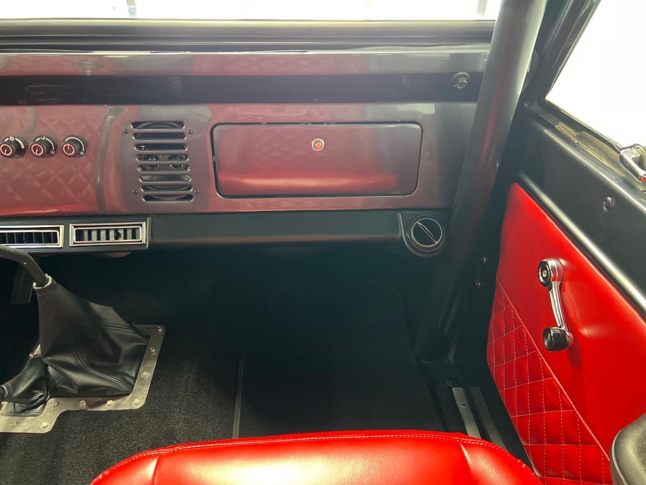 1969 Ford Bronco Fuel Injected 302 V8 Crate Motor, 5-Speed Manual, 4-Wheel Disc Brakes Houston TX