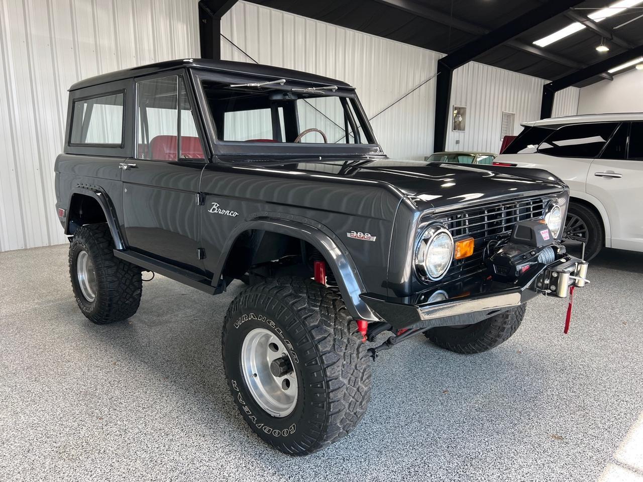 1969 Ford Bronco Fuel Injected 302 V8 Crate Motor, 5-Speed Manual, 4-Wheel Disc Houston TX