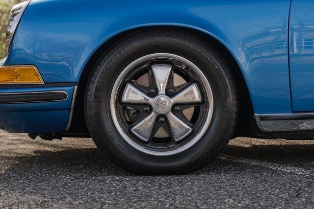 1969 Porsche 911 S 2.0 Sunroof Coupe Paramus NJ