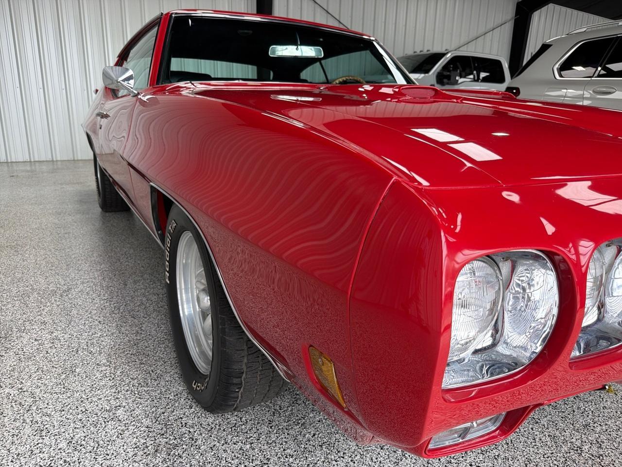 1970 Pontiac GTO 400 V8, Turbo 400 Automatic, Cold A/C, P/S, P/B, Frame Off Restoration, Kenwood Radio Houston TX