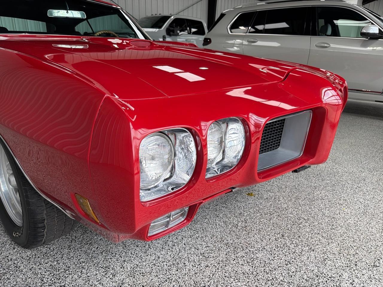 1970 Pontiac GTO 400 V8, Turbo 400 Automatic, Cold A/C, P/S, P/B, Frame Off Restoration, Kenwood Radio Houston TX
