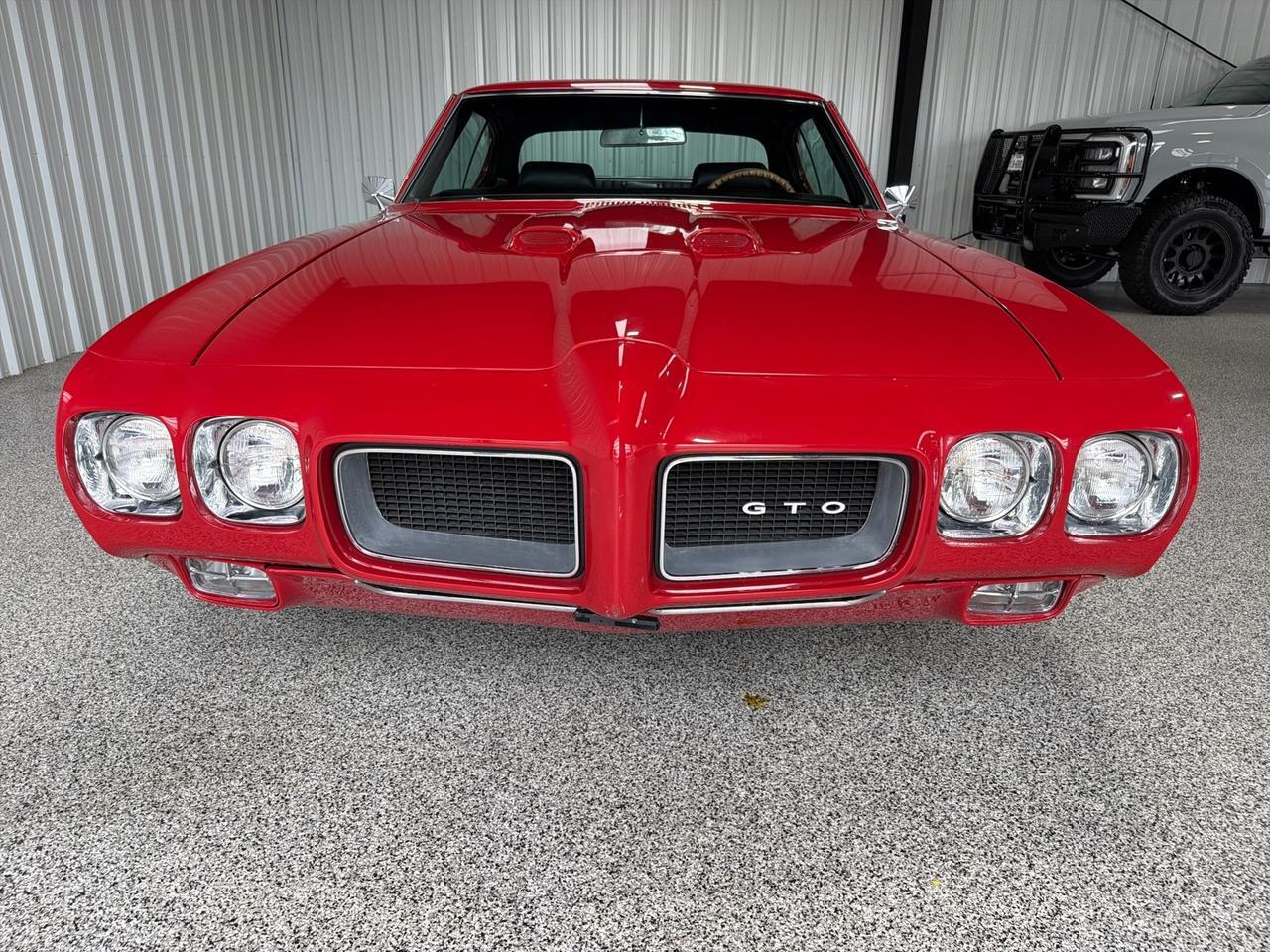 1970 Pontiac GTO 400 V8, Turbo 400 Automatic, Cold A/C, P/S, P/B, Frame Off Restoration, Kenwood Radio Houston TX