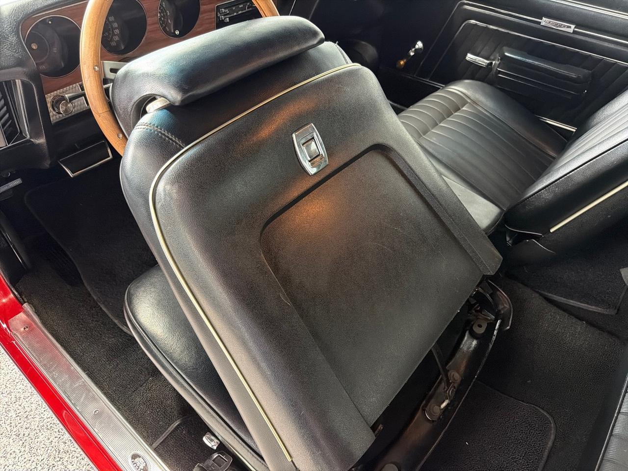 1970 Pontiac GTO 400 V8, Turbo 400 Automatic, Cold A/C, P/S, P/B, Frame Off Restoration, Kenwood Radio Houston TX
