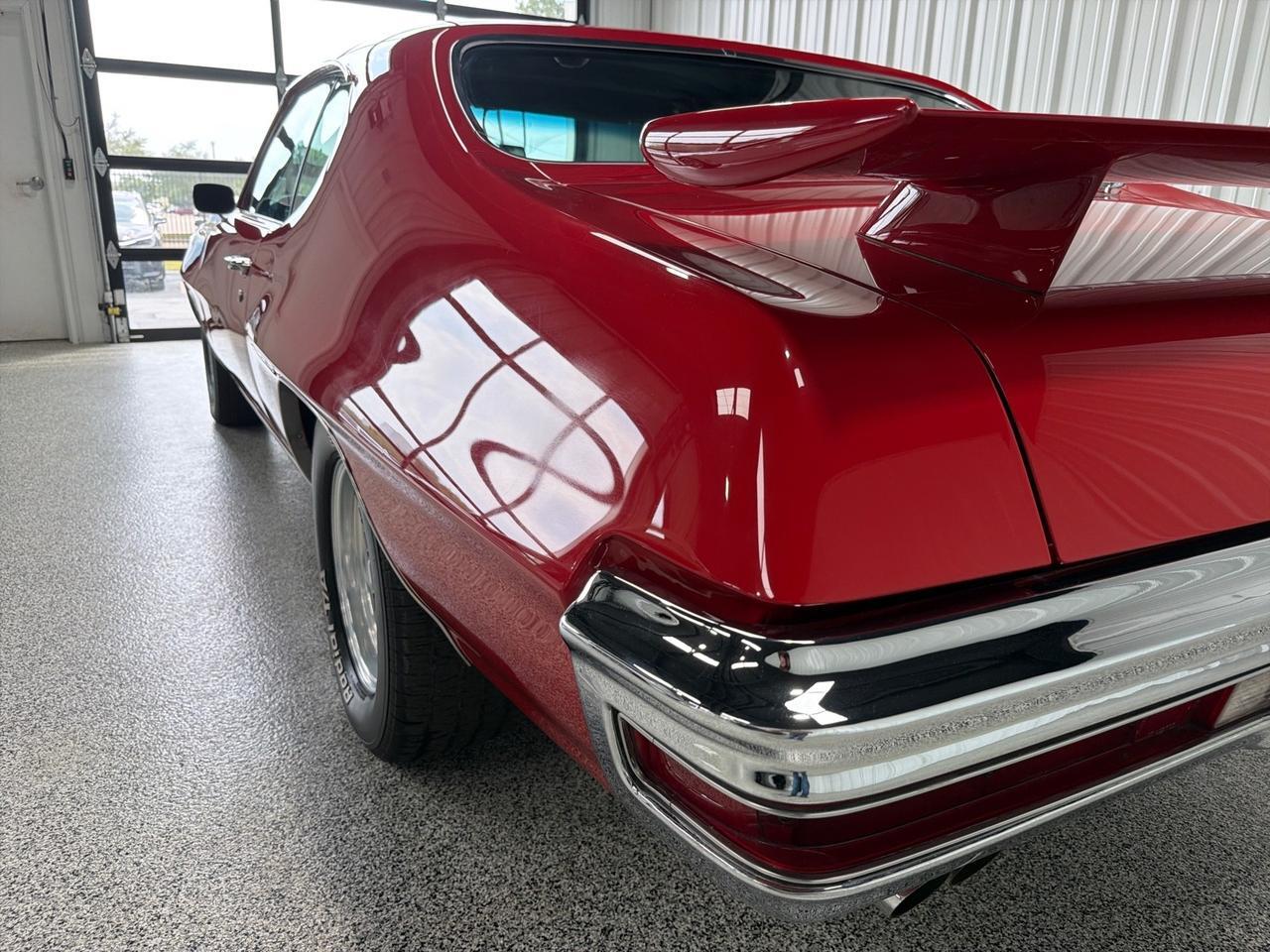 1970 Pontiac GTO 400 V8, Turbo 400 Automatic, Cold A/C, P/S, P/B, Frame Off Restoration, Kenwood Radio Houston TX