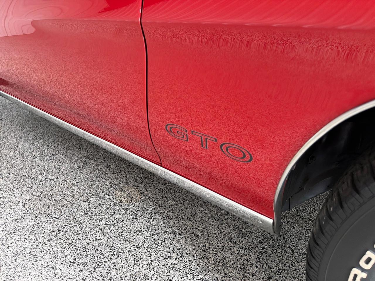1970 Pontiac GTO 400 V8, Turbo 400 Automatic, Cold A/C, P/S, P/B, Frame Off Restoration, Kenwood Radio Houston TX