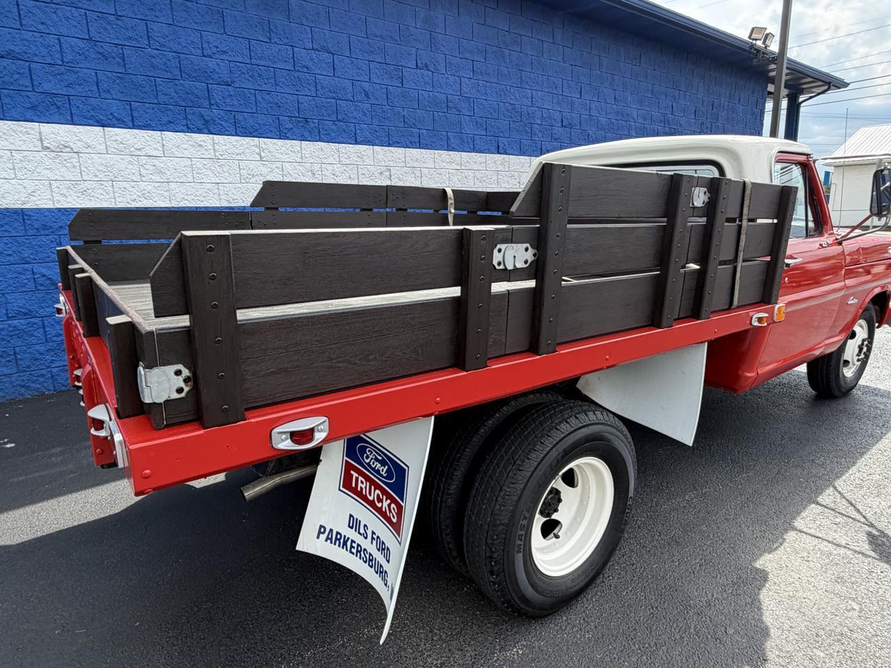 1971 FORD F350 CUSTOM 4X2 Connellsville PA