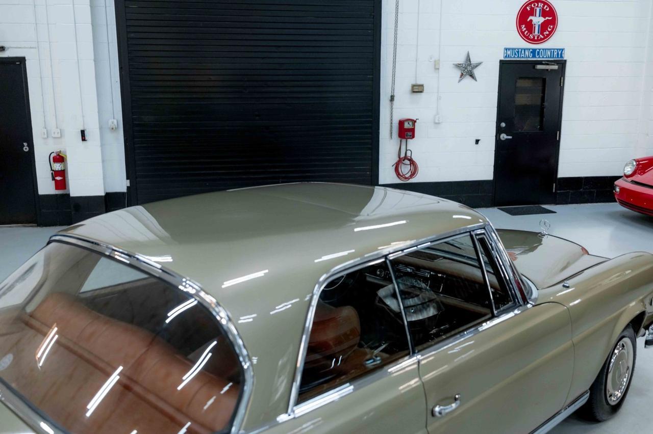 1971 No Make 280SE 3.5 Marietta GA