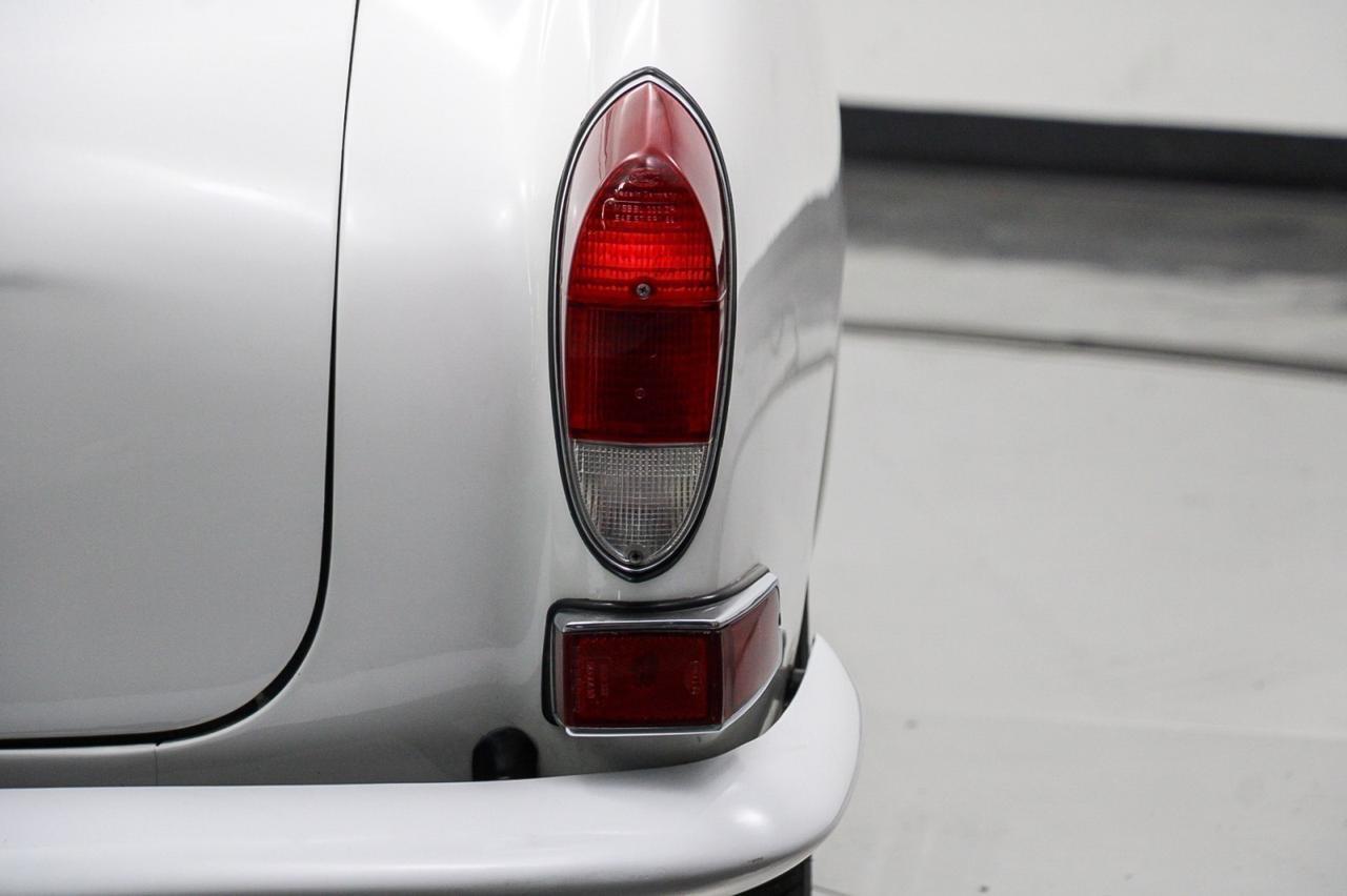 1971 Volkswagen Karmann Ghia Newport Beach CA