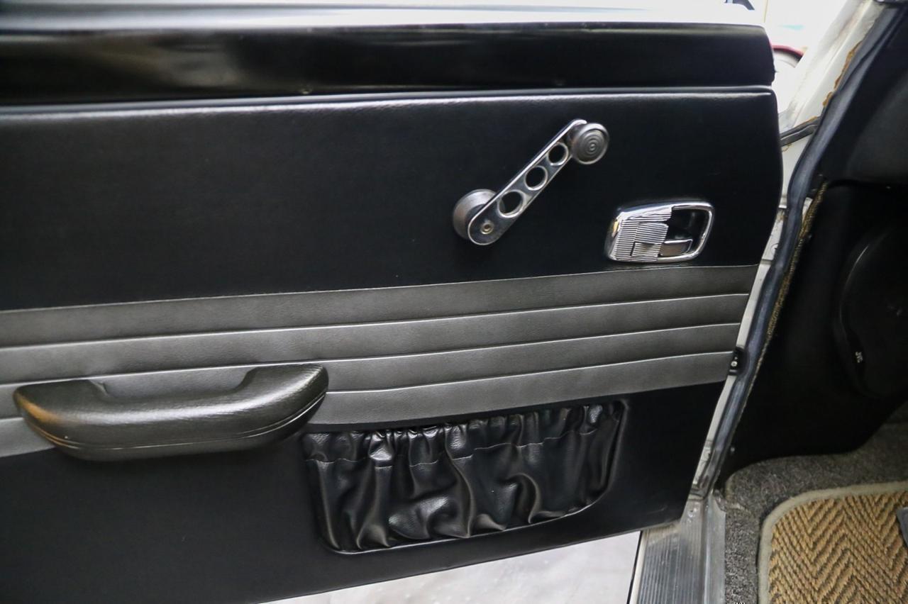 1971 Volkswagen Karmann Ghia Newport Beach CA