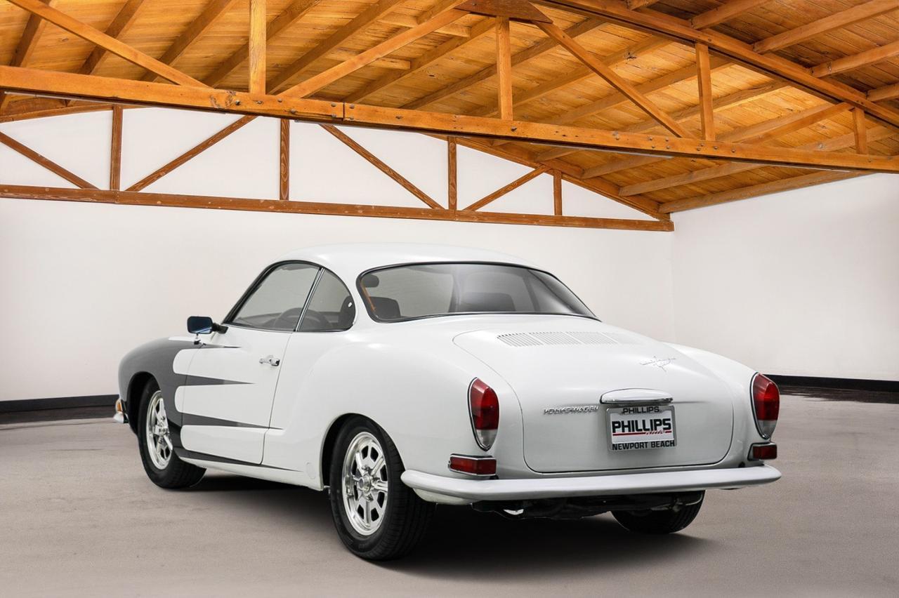1971 Volkswagen Karmann Ghia Newport Beach CA