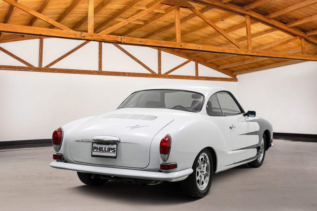 1971 Volkswagen Karmann Ghia Newport Beach CA