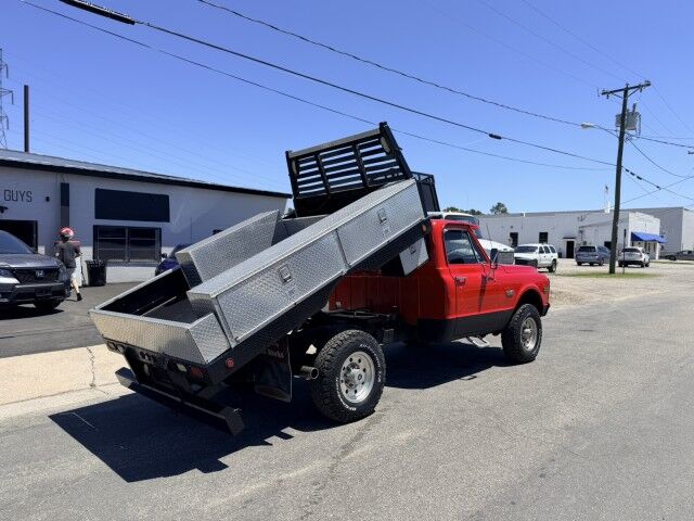 1972 GMC Sierra 2500 4x4 Dump