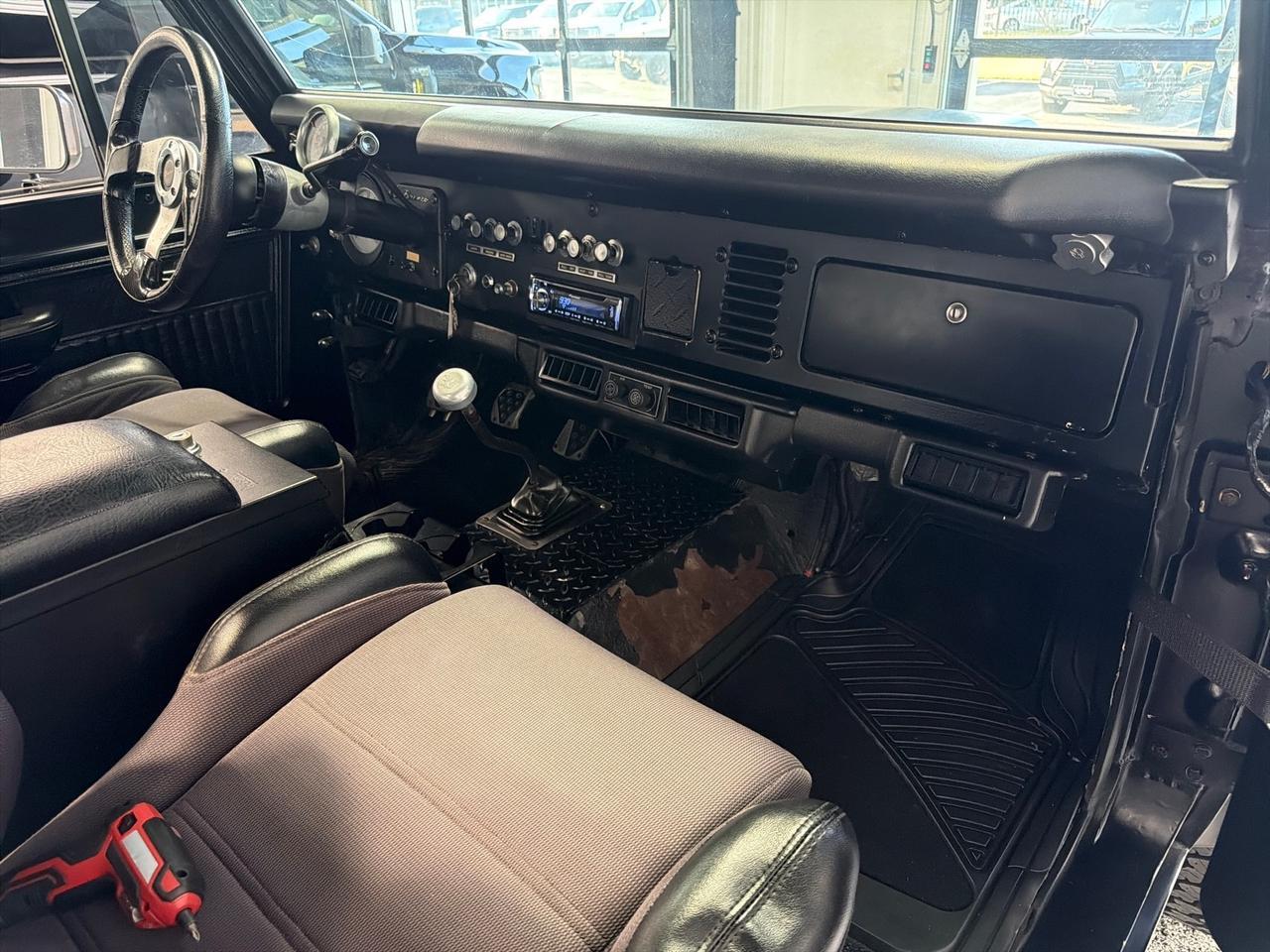 1973 Ford Bronco Fuel Injected 302 V8, 3-Spd Manual Houston TX