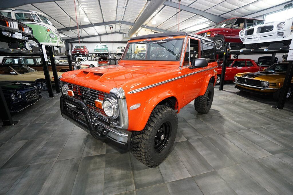 1974 FORD BRONCO SUV