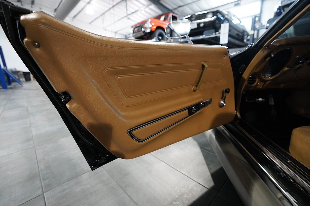 1975 CHEVROLET CORVETTE COUPE Boerne TX