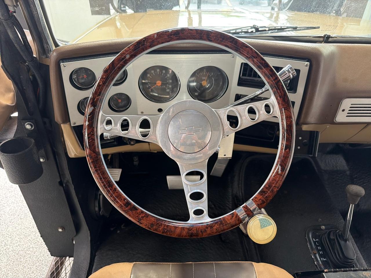 1975 Chevrolet Blazer Hunting Rig, Kennels, Bar, Great Sound System, 100 Gallon Water Tank Houston TX