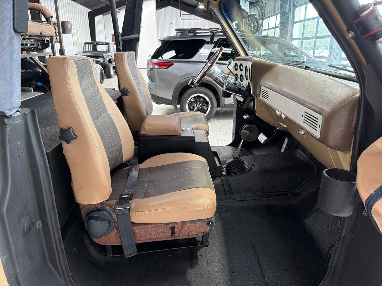 1975 Chevrolet Blazer Hunting Rig, Kennels, Bar, Great Sound System, 100 Gallon Water Tank Houston TX