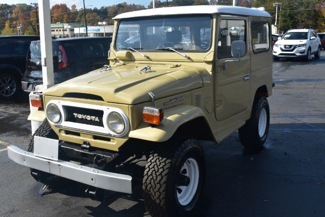 1975 Toyota Land Cruiser FJ