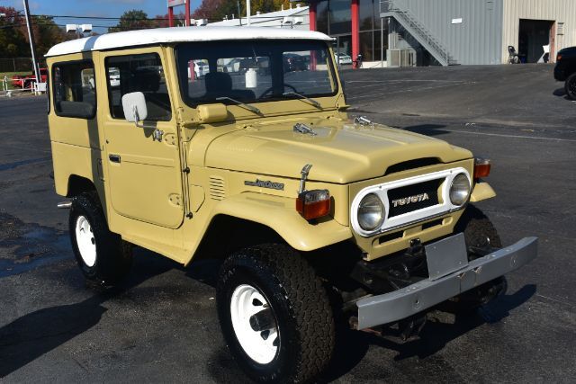1975 Toyota Land Cruiser FJ
