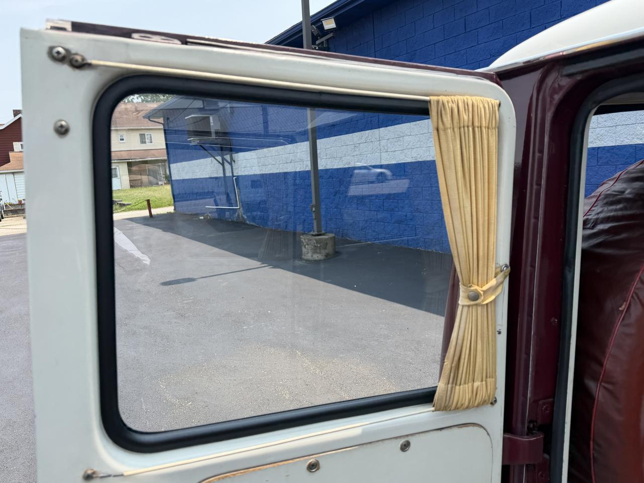 1976 MITSUBISHI JEEP J30 Connellsville PA