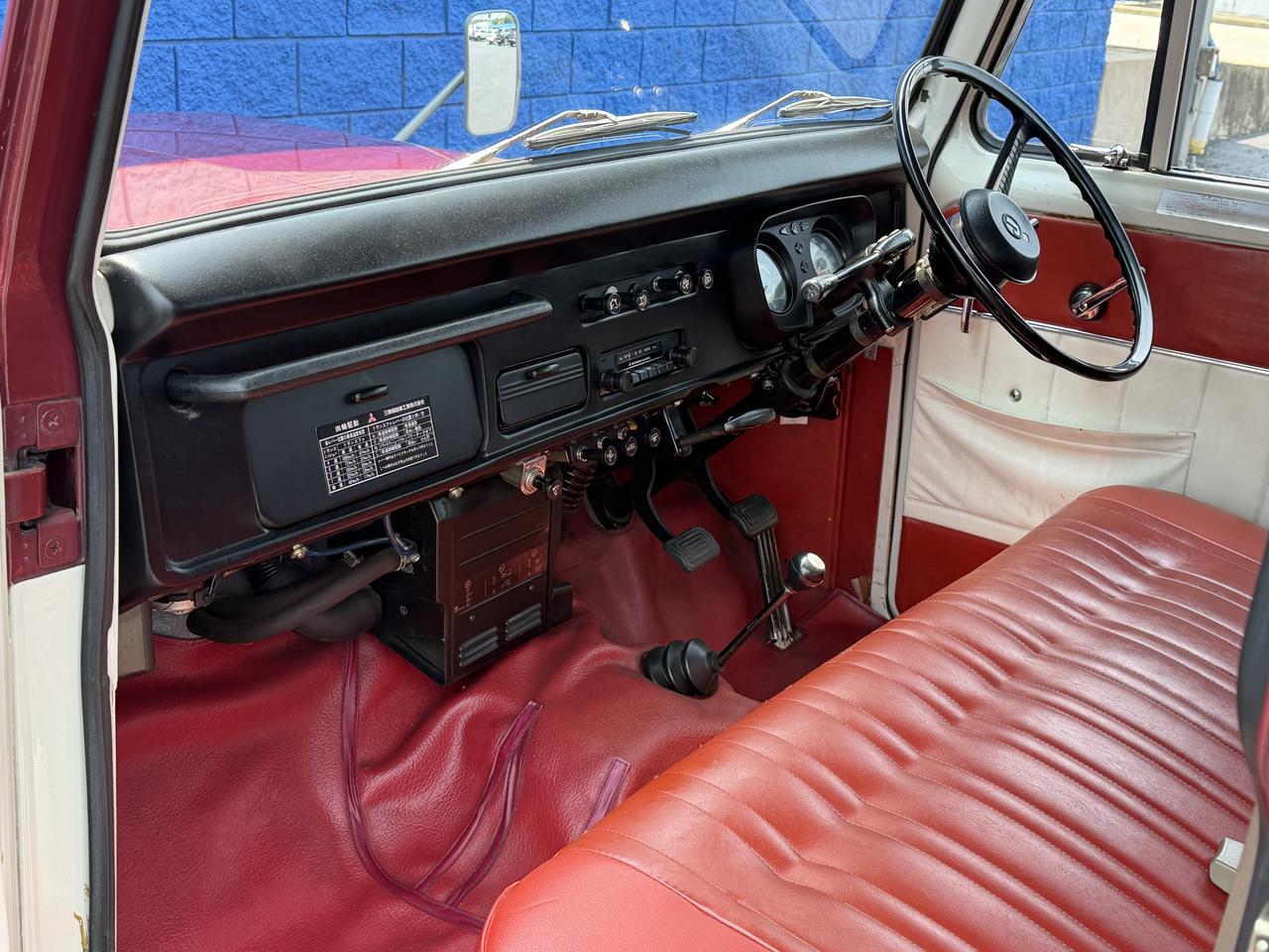 1976 MITSUBISHI JEEP J30 Connellsville PA